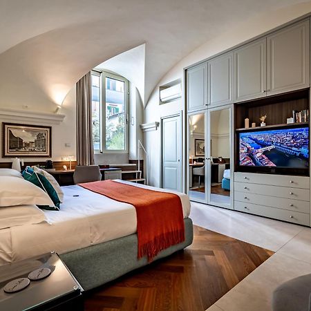 Dimora Collection - Le Corti - Boutique Luxury Suites In A Restored 13Th Century Convent, With Sauna And Gym (Adults Only) Florence Extérieur photo