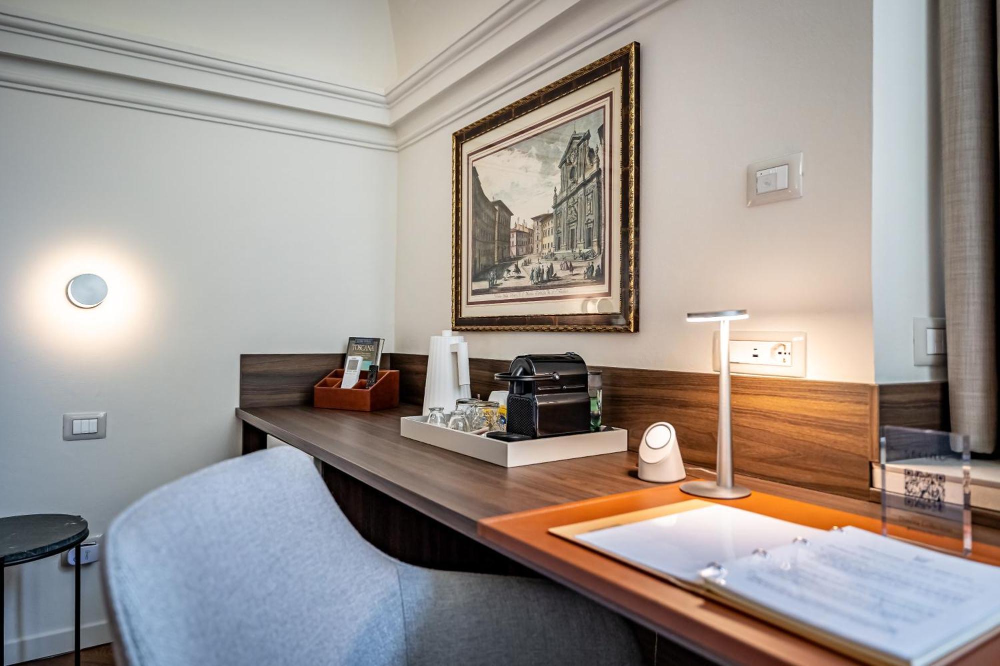 Dimora Collection - Le Corti - Boutique Luxury Suites In A Restored 13Th Century Convent, With Sauna And Gym (Adults Only) Florence Extérieur photo